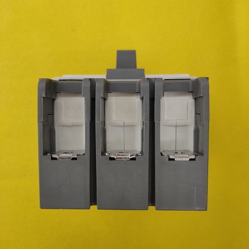 Cầu dao điện MCCB 3 pha LS ABN53C-15A